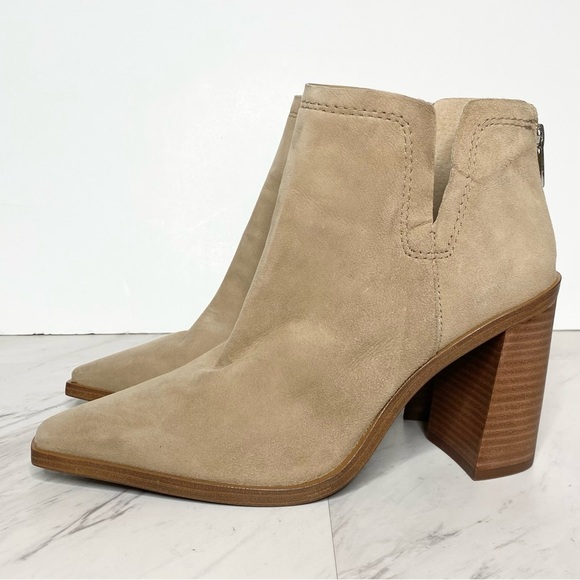 Vince Camuto Welland Tan Suede Bootie 9 1/2 M - Picture 1 of 16